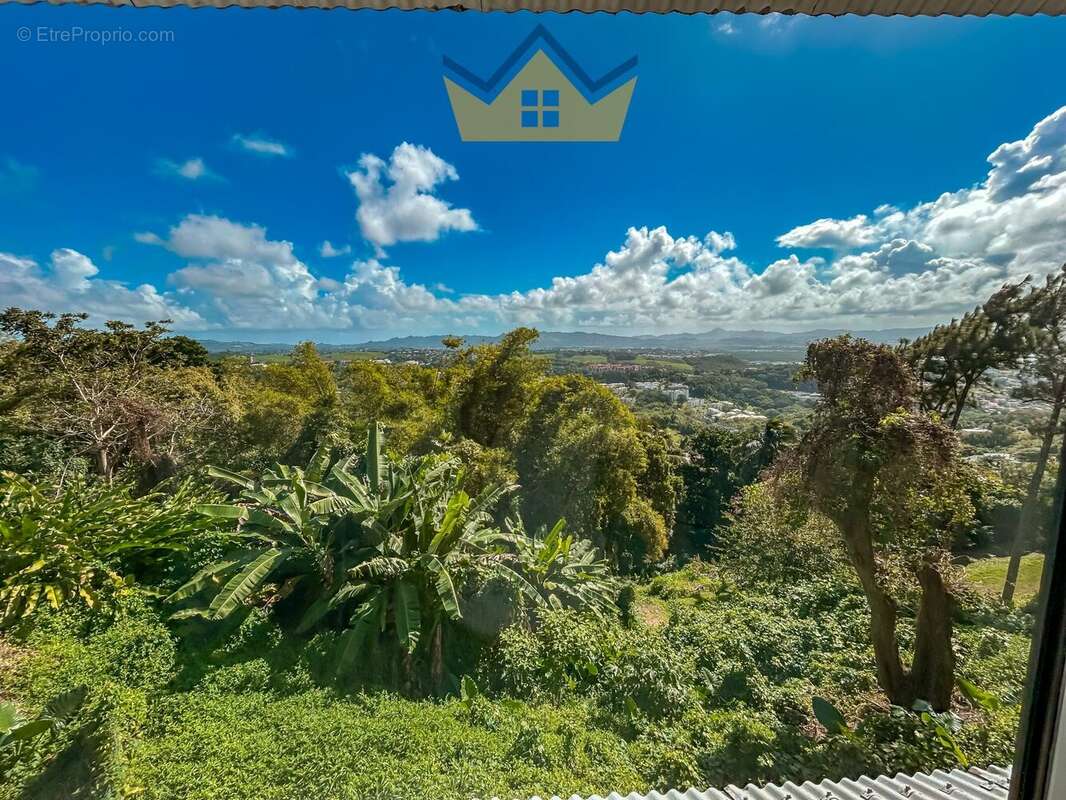 Appartement à FORT-DE-FRANCE