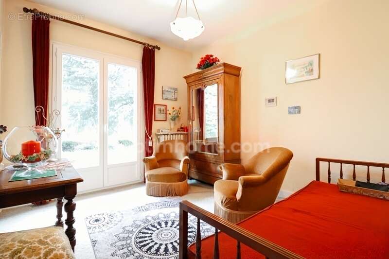 Maison à MAGNAC-LAVAL