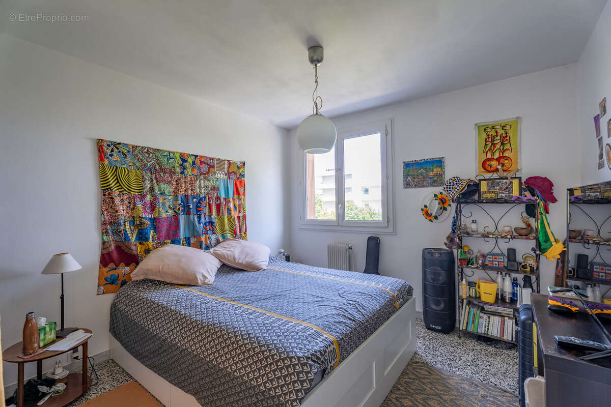 Appartement à MARSEILLE-9E