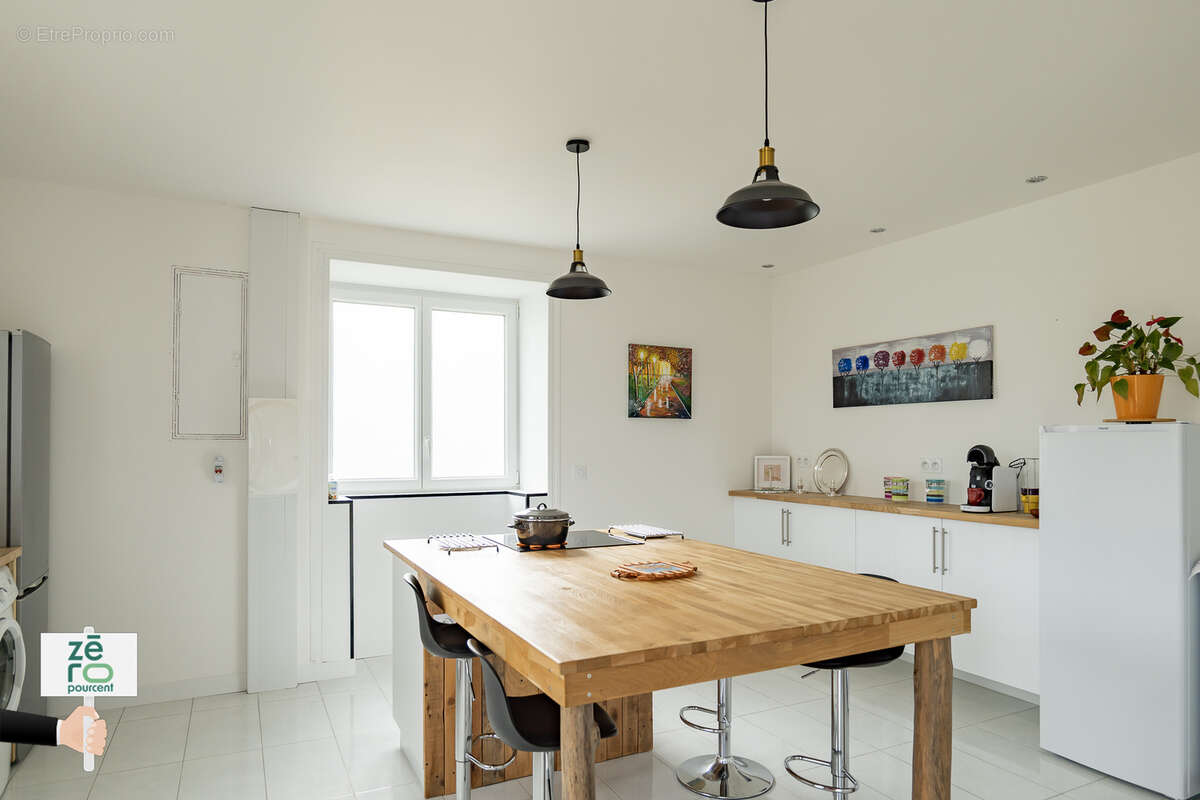 Maison à MOUZEUIL-SAINT-MARTIN