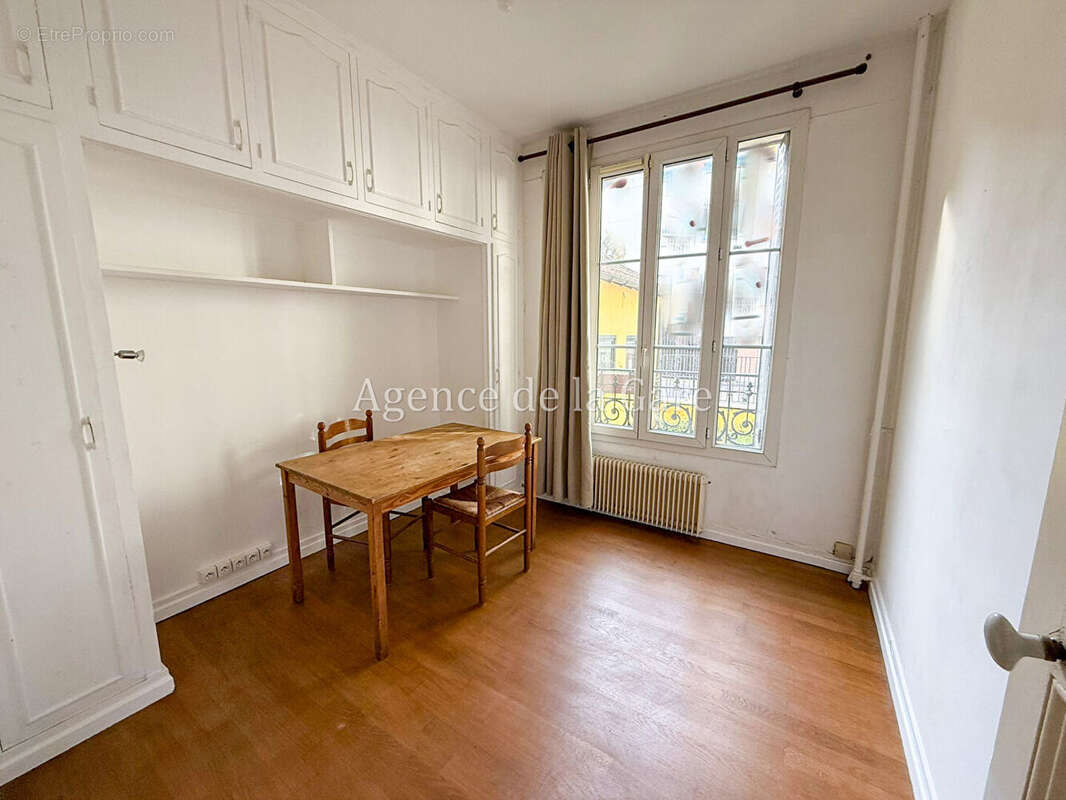 Maison à SARTROUVILLE