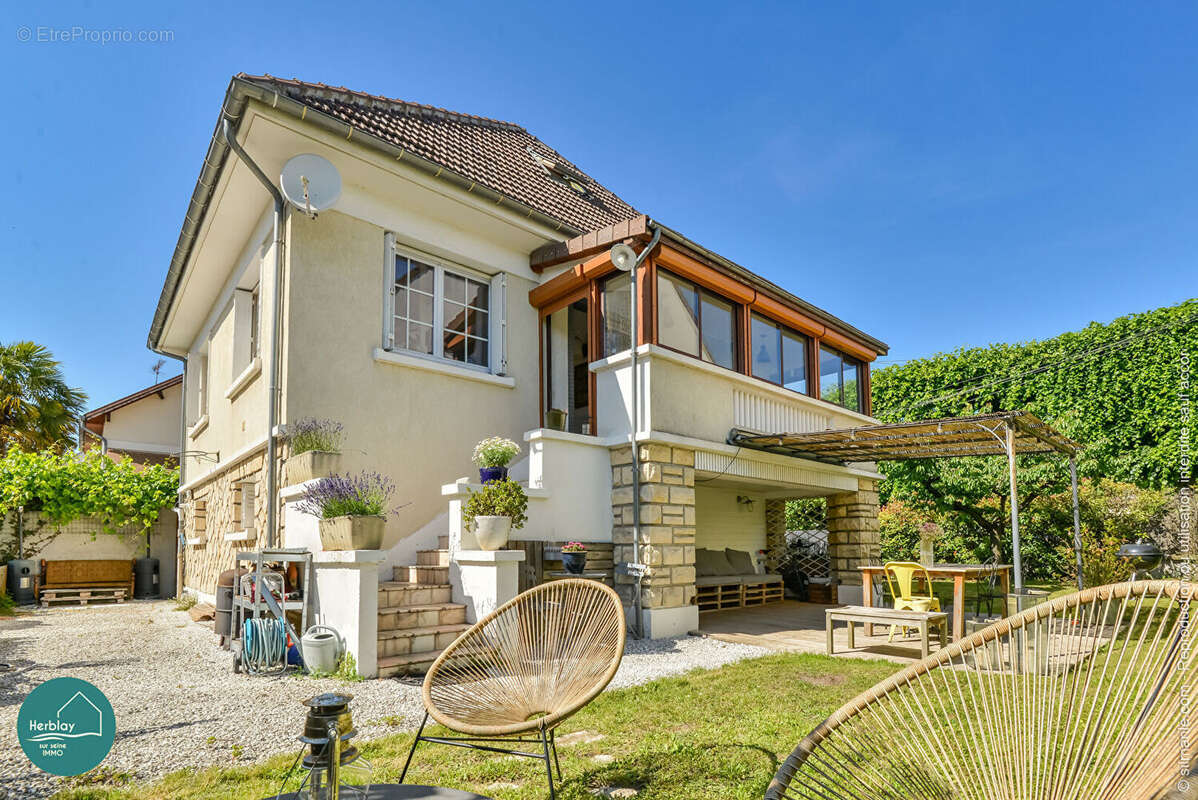 Maison à MONTESSON