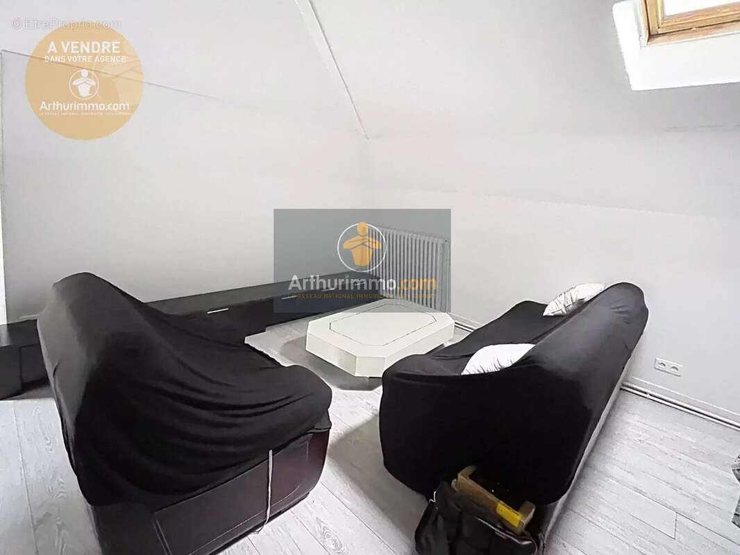 Appartement à MAFFLIERS