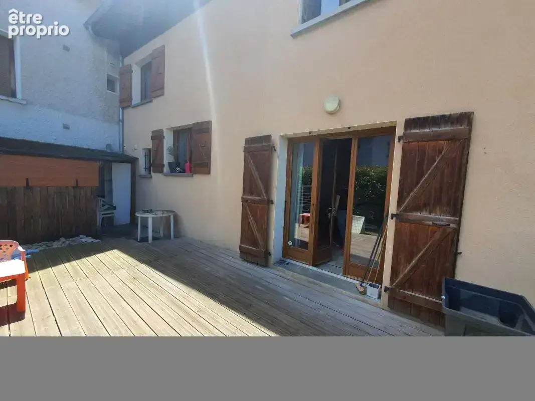 Appartement à SAINT-JEAN-DE-NIOST