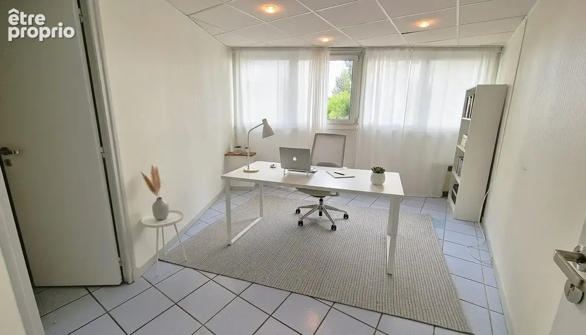 Bureaux à Quelques Pas De Tours Centre - photo 4