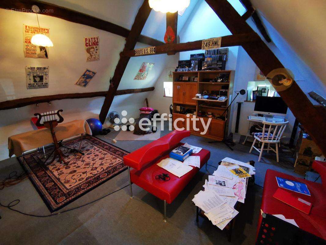 Maison 112 m² à Landelles-Et-Coupigny  - photo 14