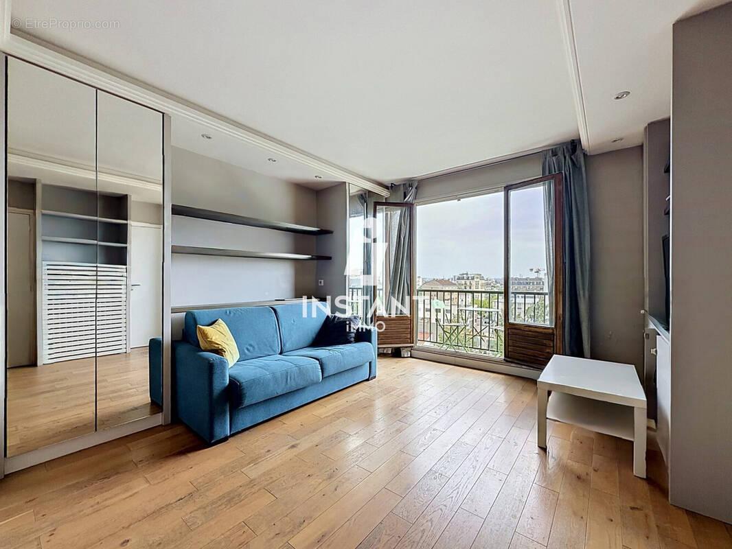 Appartement à COLOMBES