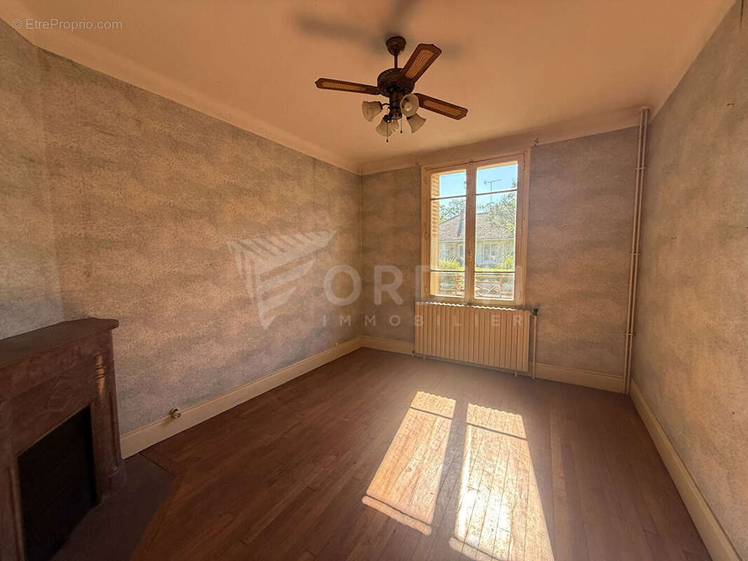 Maison à SAINT-FARGEAU