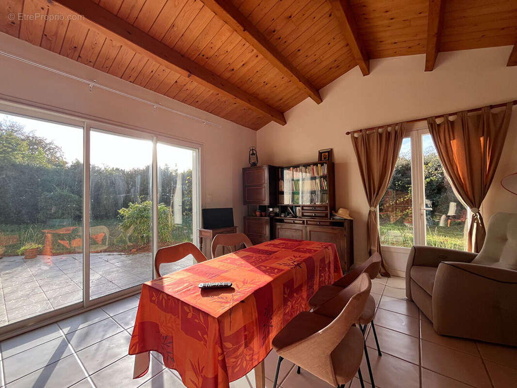 Maison à LE GRAND-VILLAGE-PLAGE