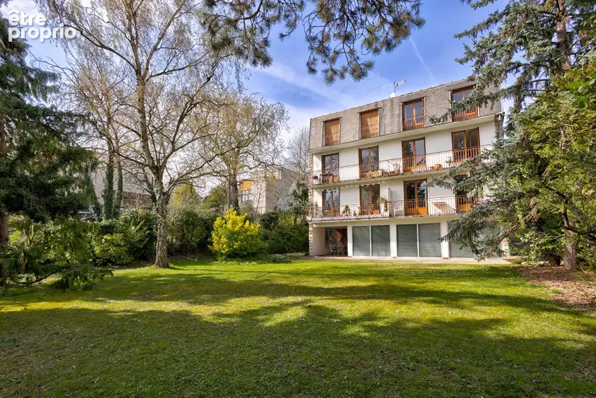 Appartement 6 pièces 117 m² · à Chaville · 117 m² · 510 000 €