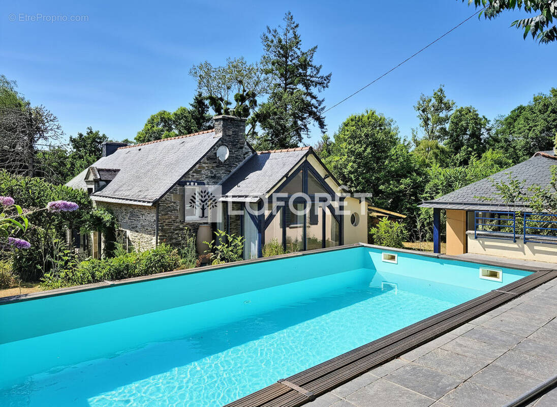 Maison à SERENT