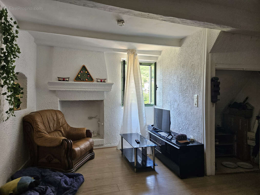 L'ESCARENE - Immeuble de rapport - photo 9
