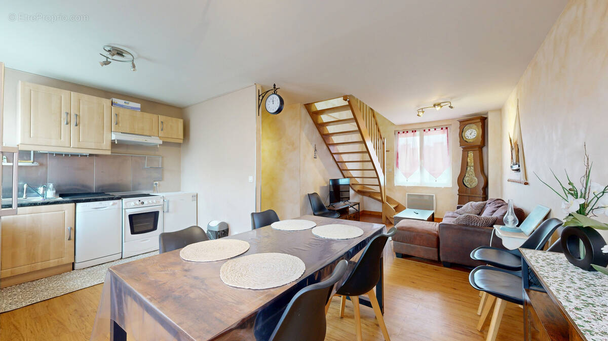 Appartement à CAROLLES