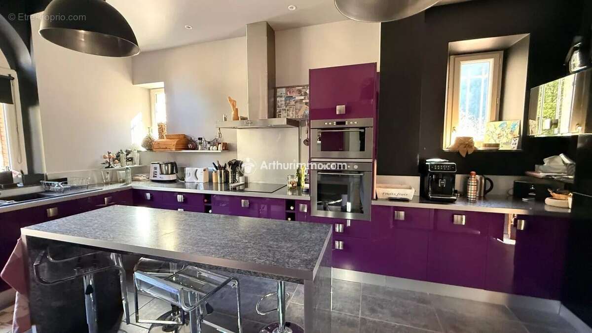 Maison à MOSTUEJOULS