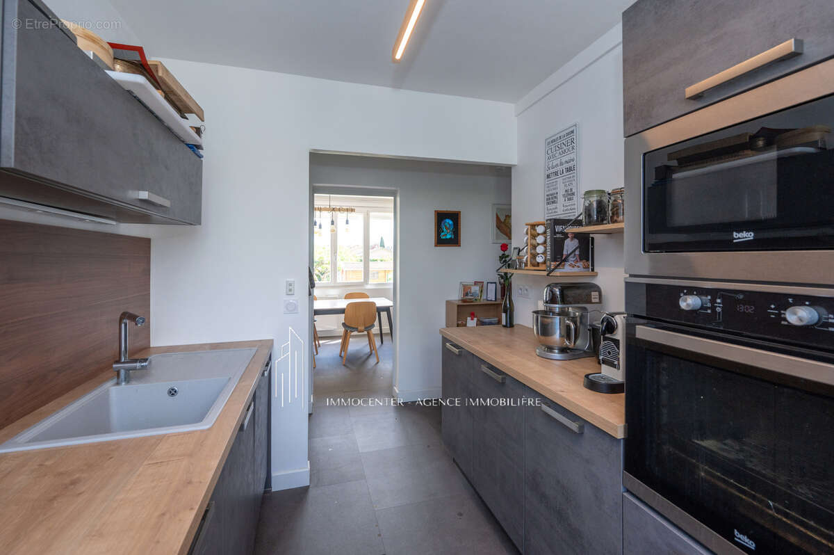 Appartement à BOURG-DE-PEAGE
