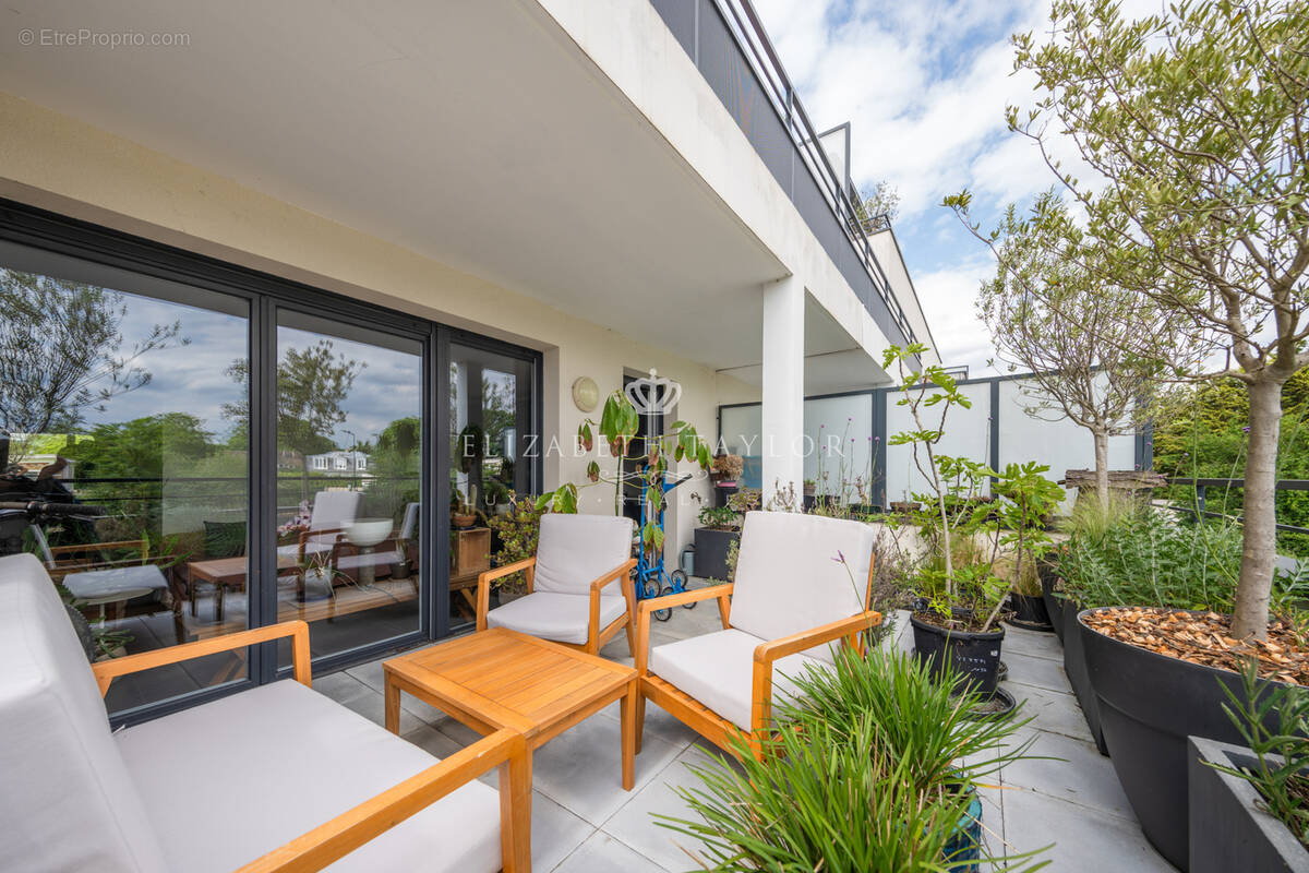 Appartement à CROISSY-SUR-SEINE
