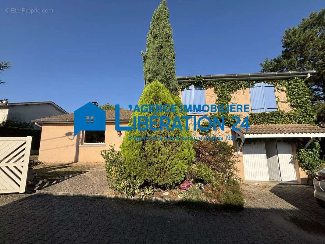 Maison familiale de 190 m² avec piscine, beaux volumes et cadre privilégié - photo 20
