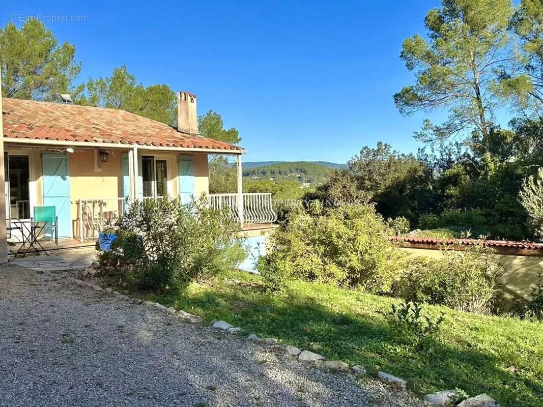 Maison à LORGUES