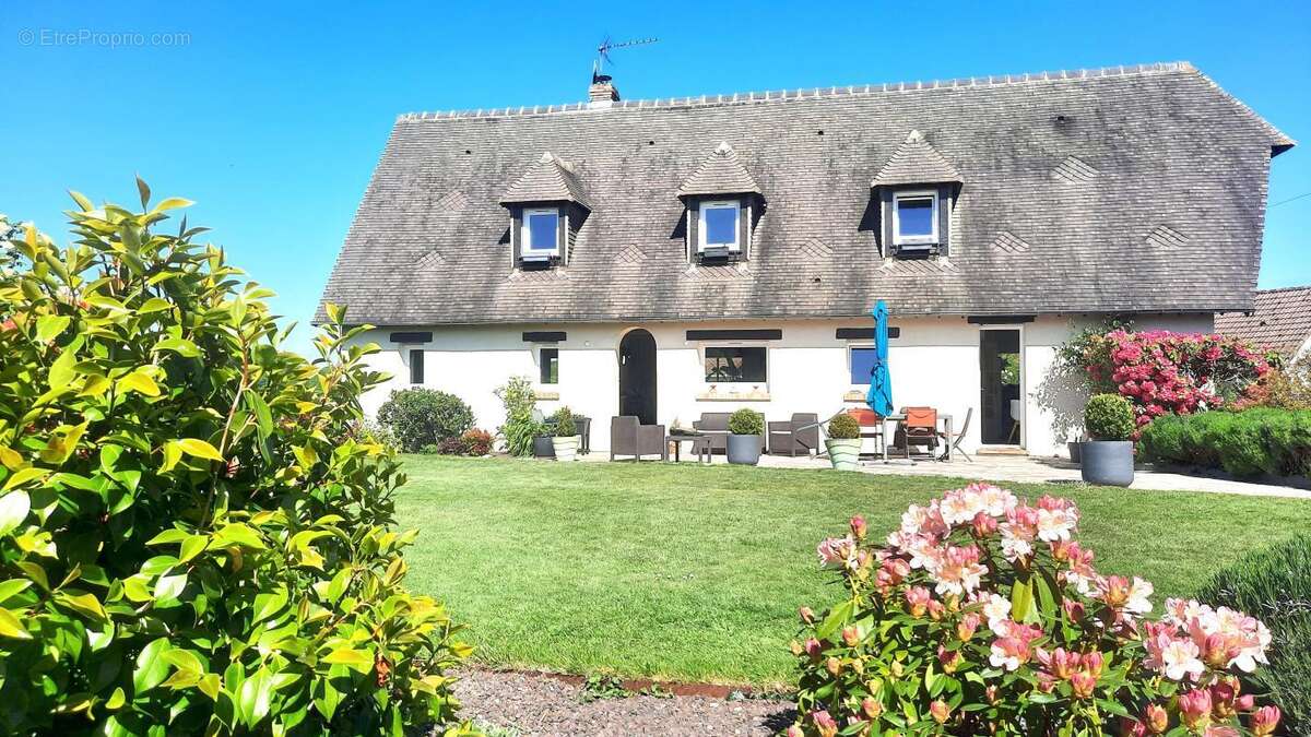 Maison à SAINT-ELOI-DE-FOURQUES