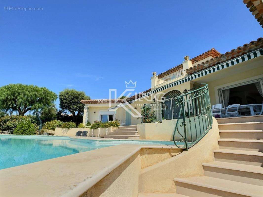 Saint raphael villa de prestige sur les golfs - photo 3