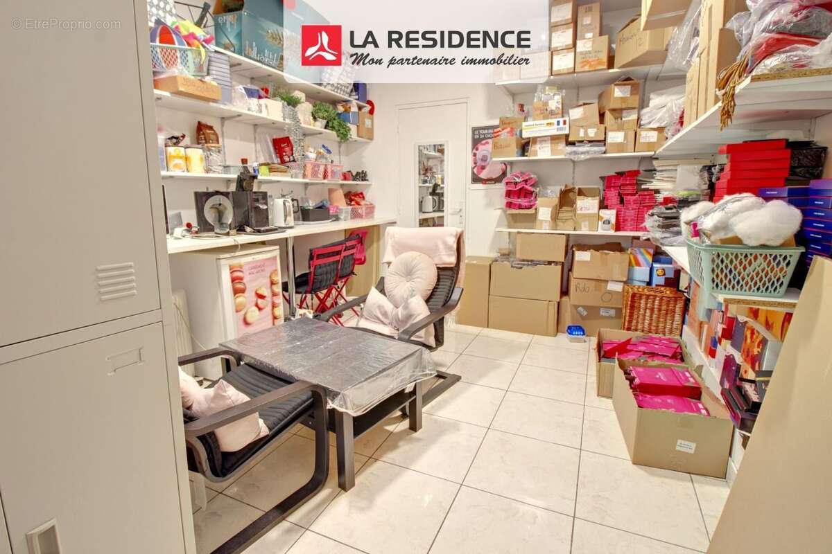 Commerce à CONFLANS-SAINTE-HONORINE