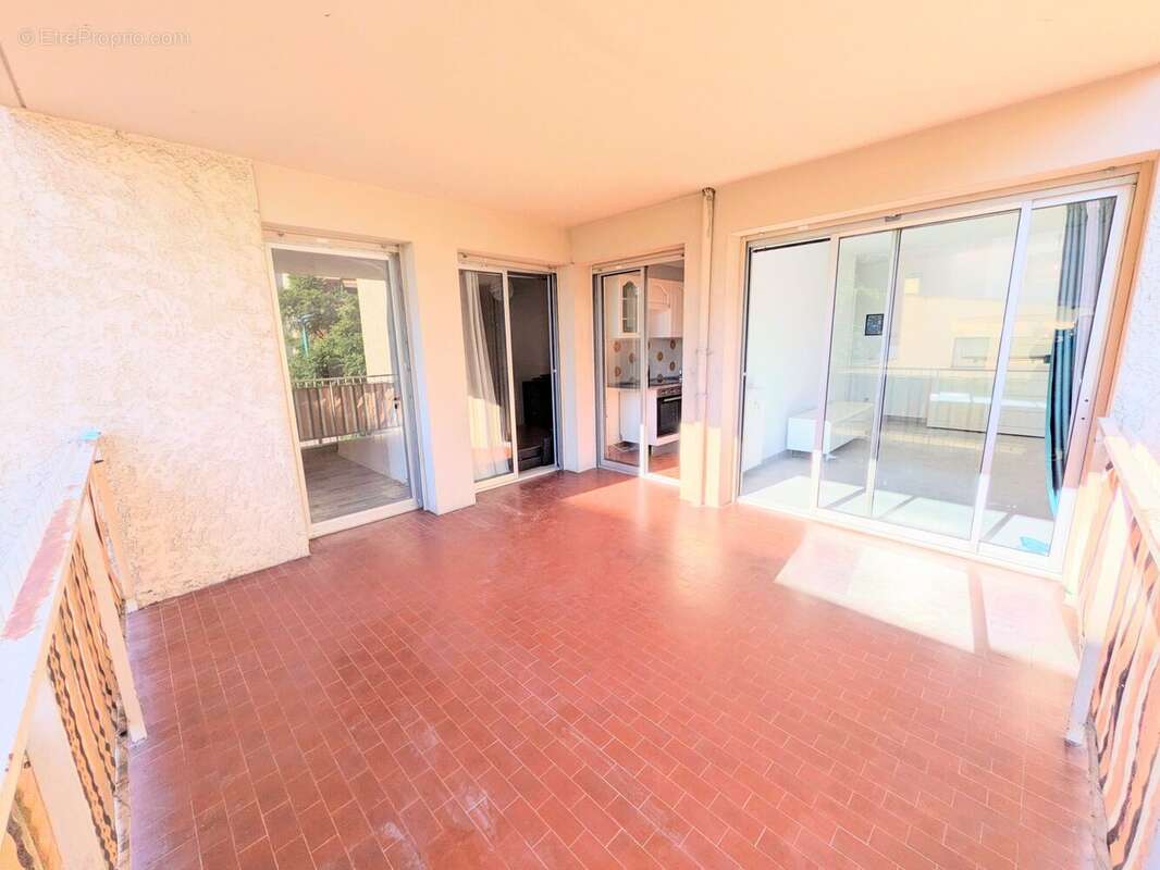 Appartement à MENTON