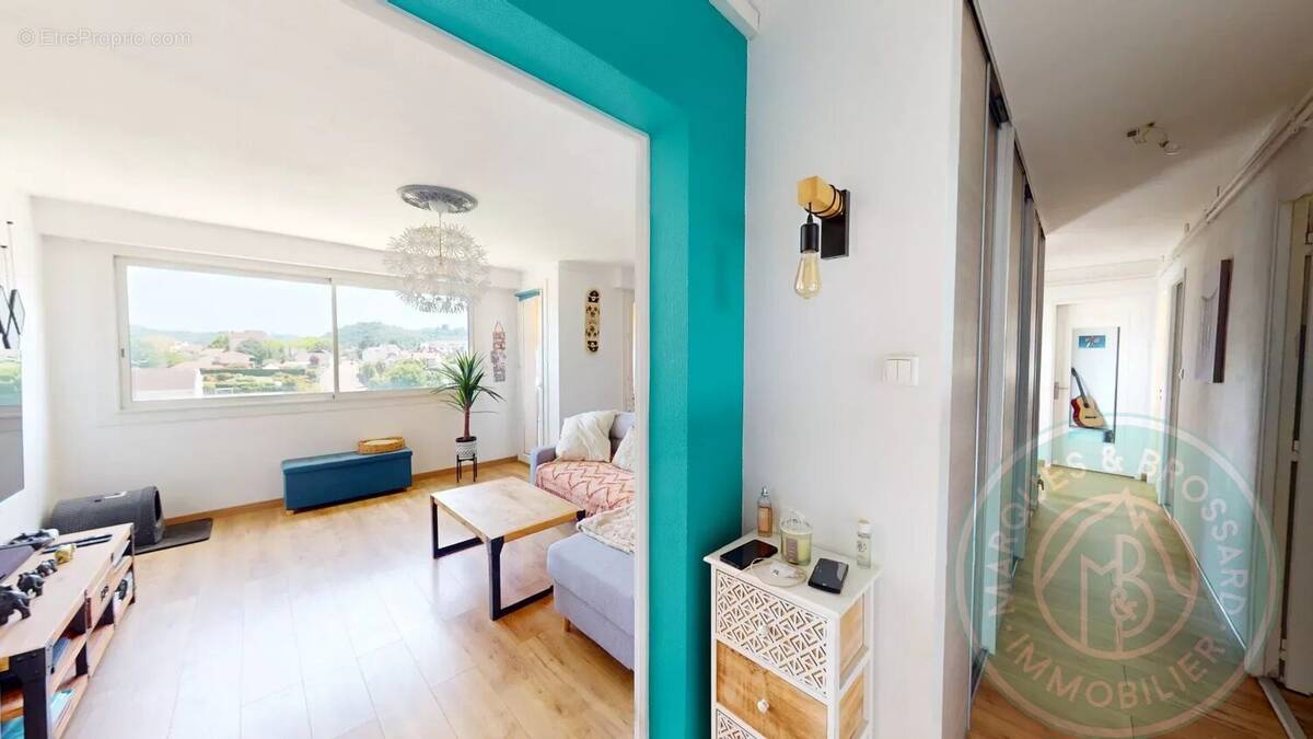 Appartement à JURANCON