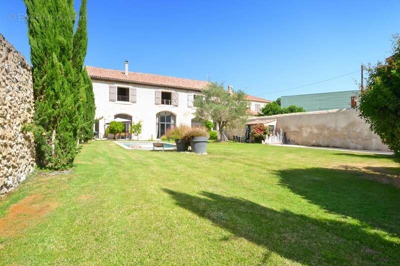 Maison à CAPESTANG