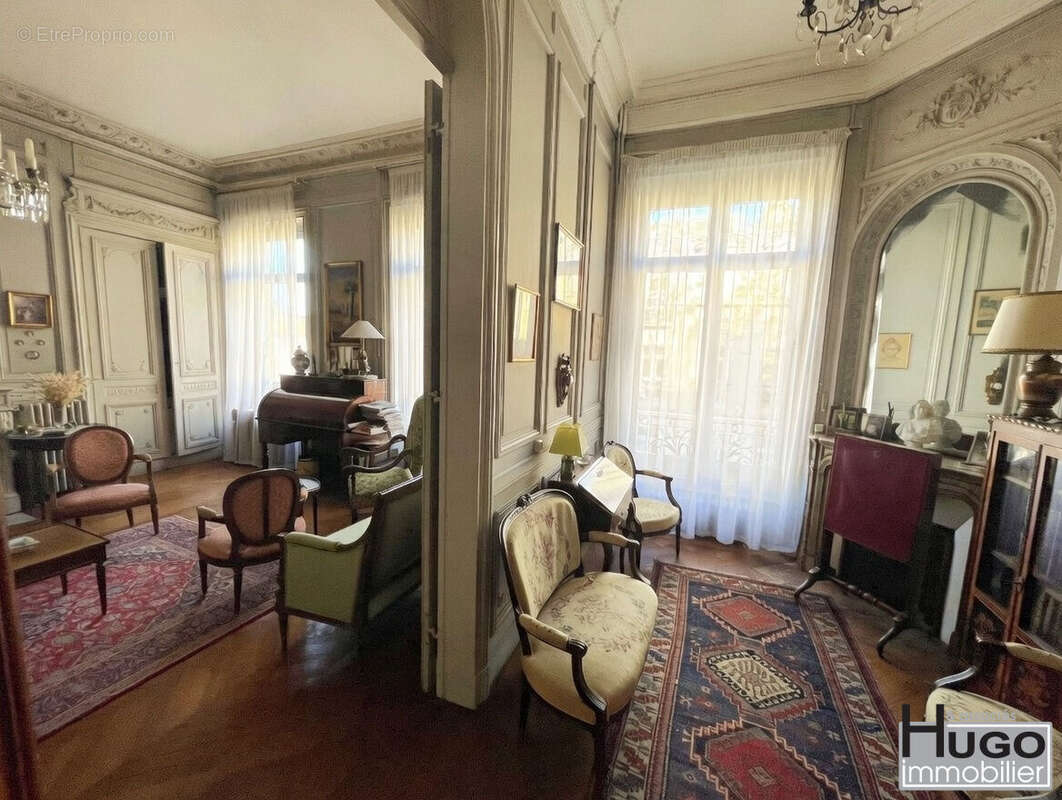 Commerce à BORDEAUX