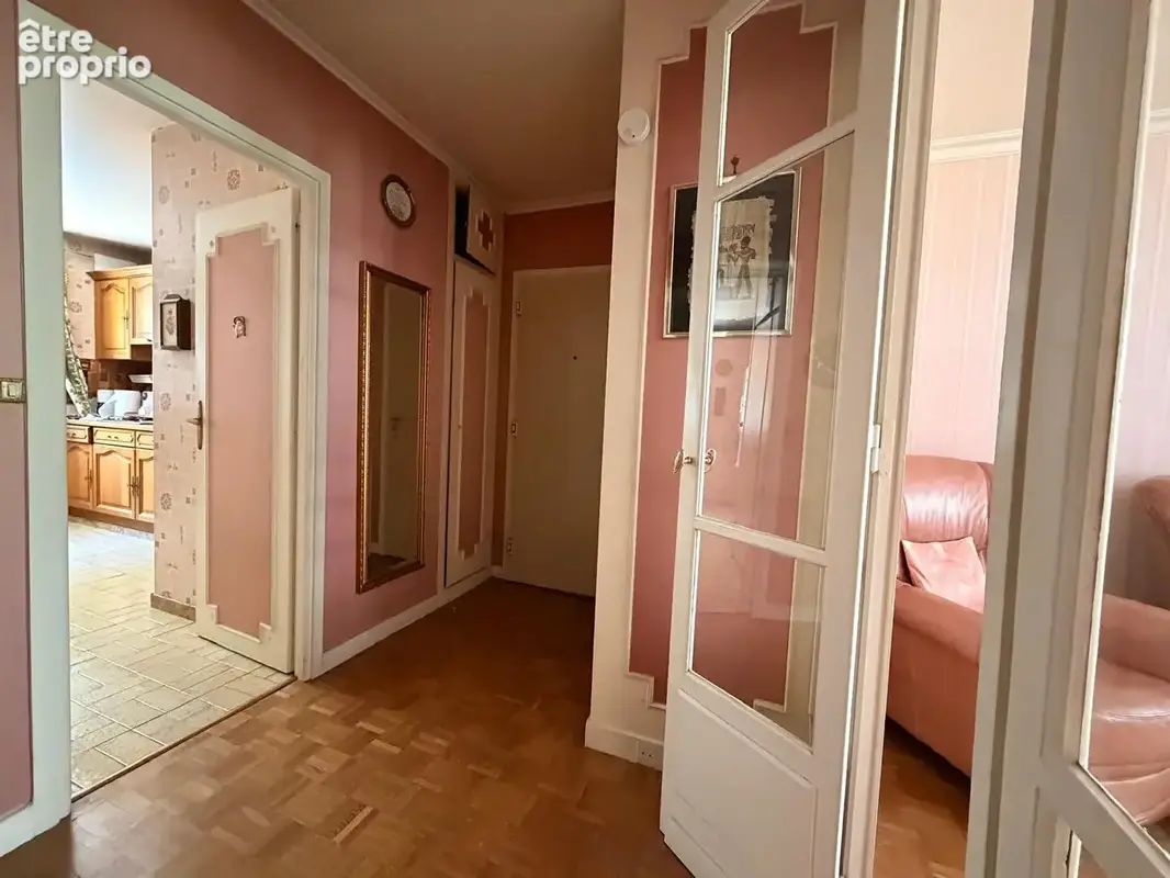 À deux pas des buttes-chaumont: 3 pièces traversant de 64 m² - photo 9