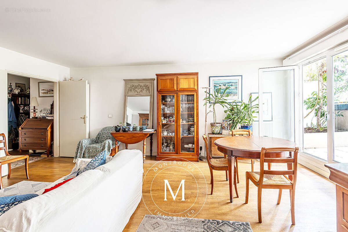 Appartement à MONTROUGE