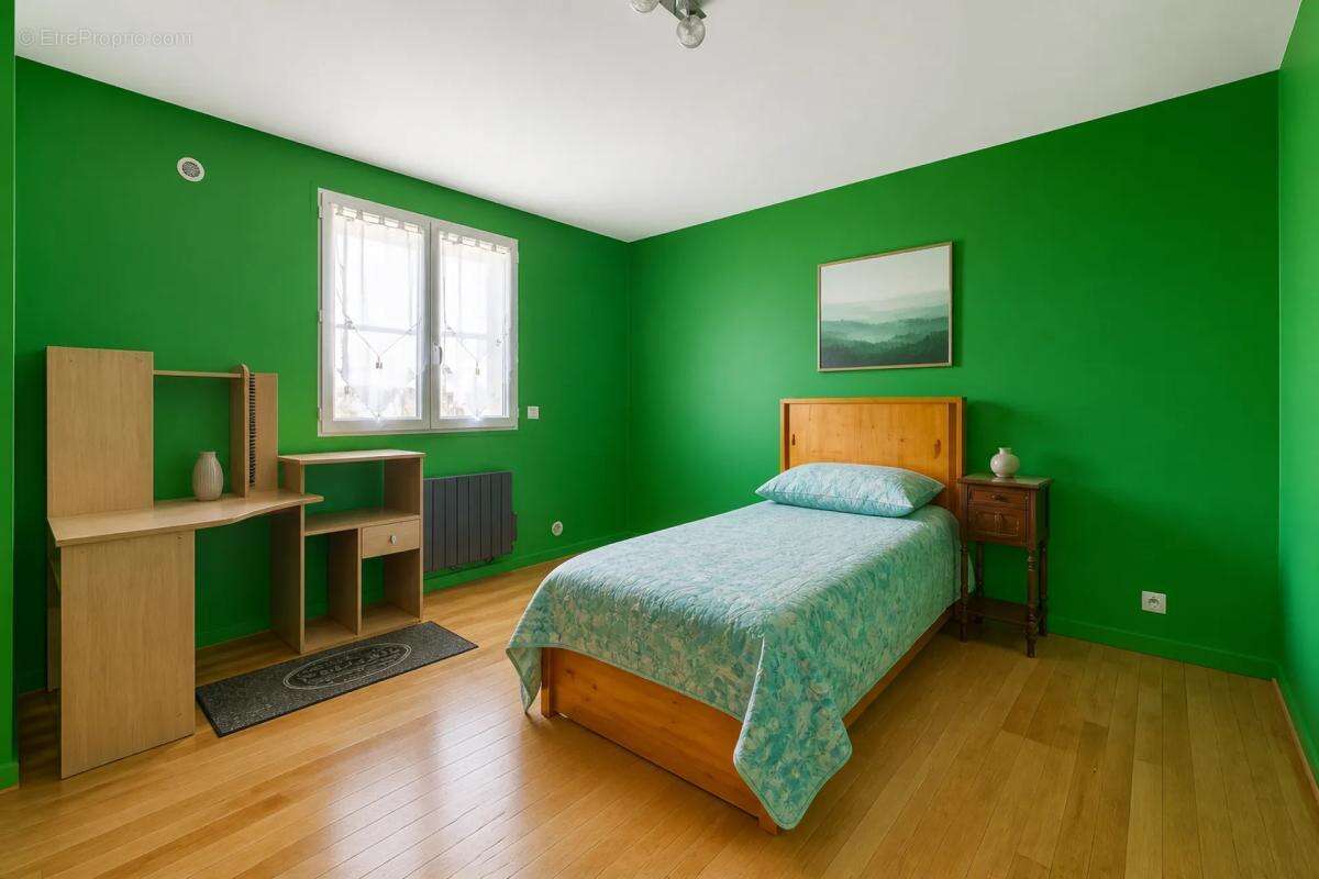 Maison de 11 pièces de 308 m² à Mitry-Mory - photo 6