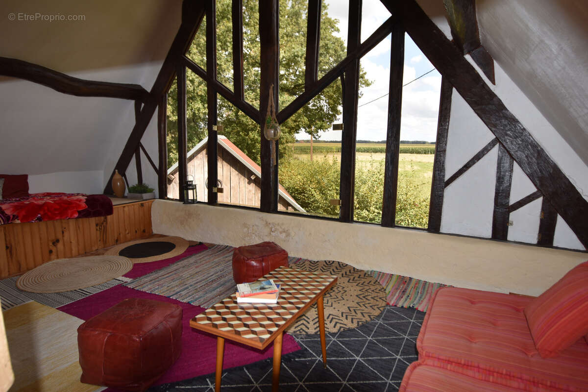 Maison à CHAMPROND-EN-GATINE