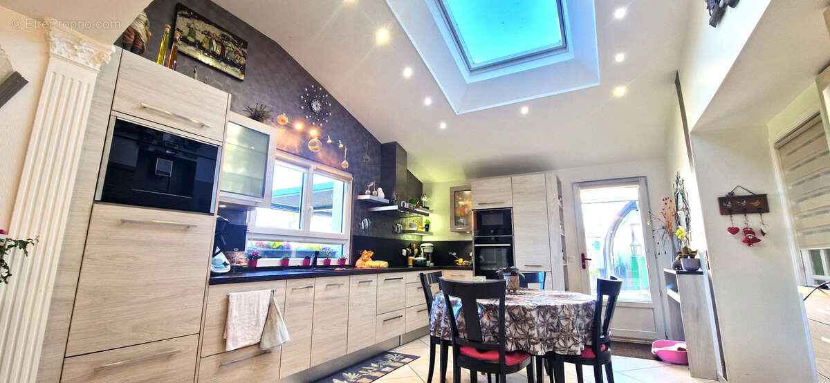 Maison à GRANDCAMP-MAISY