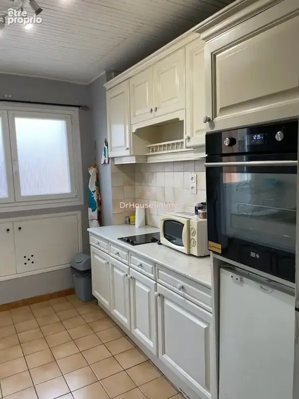 Appartement 3 pièces 56 m² à vendre à Toulon (83200) - photo 2