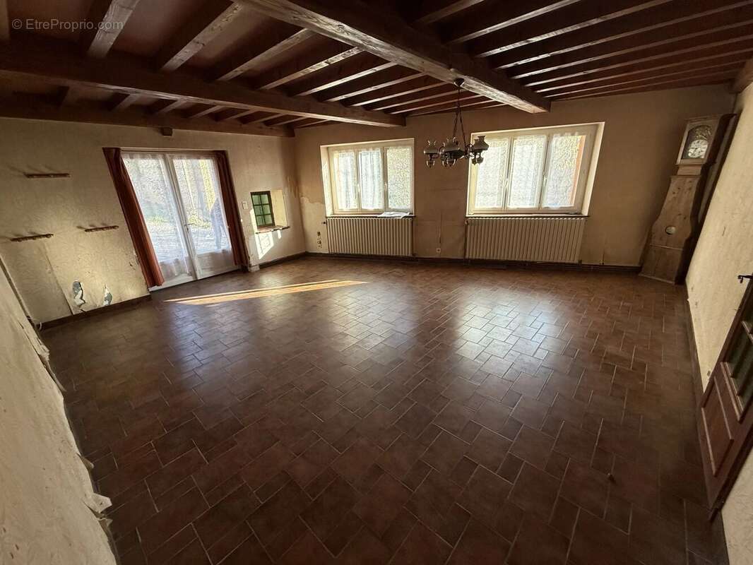 Appartement à JULIENAS