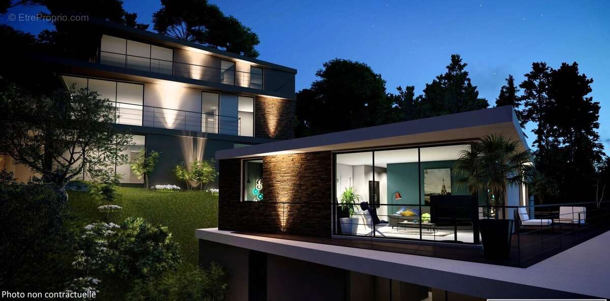 Appartement à LES ADRETS-DE-L'ESTEREL