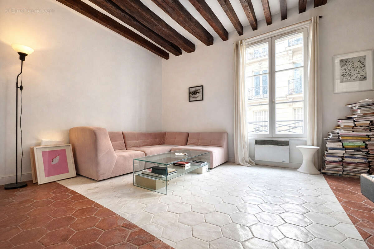 Appartement à PARIS-6E