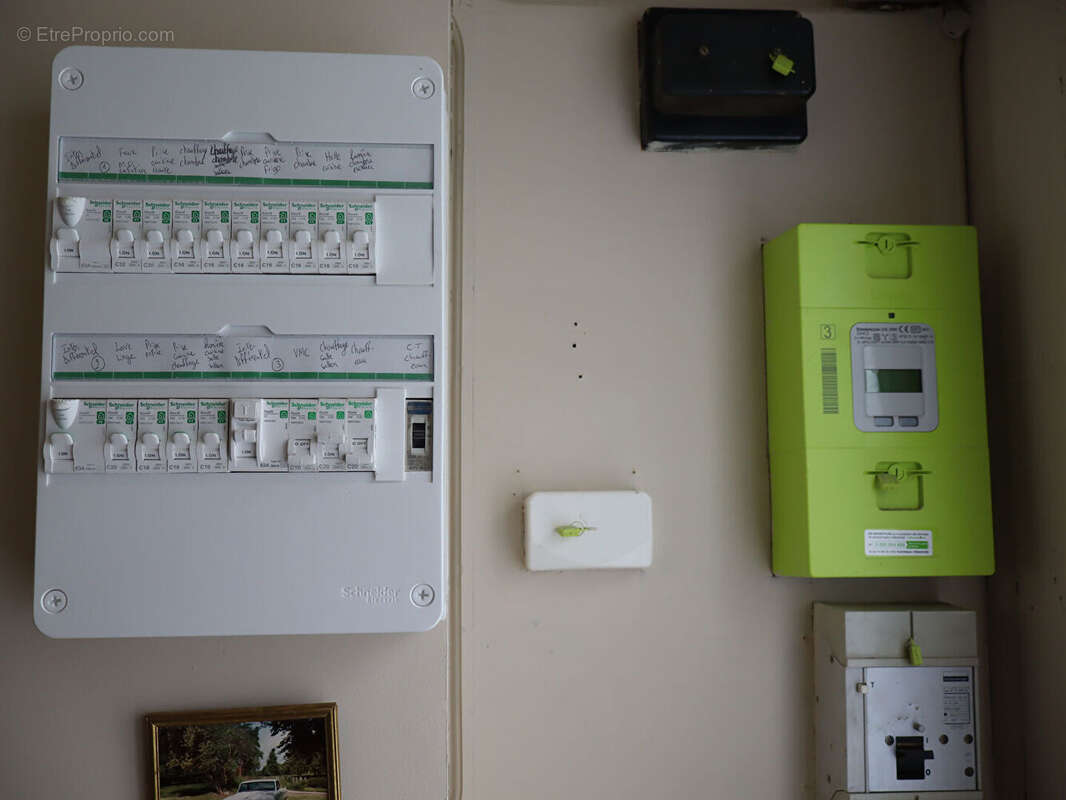 Maison à SAINT-GEORGES-DE-ROUELLEY