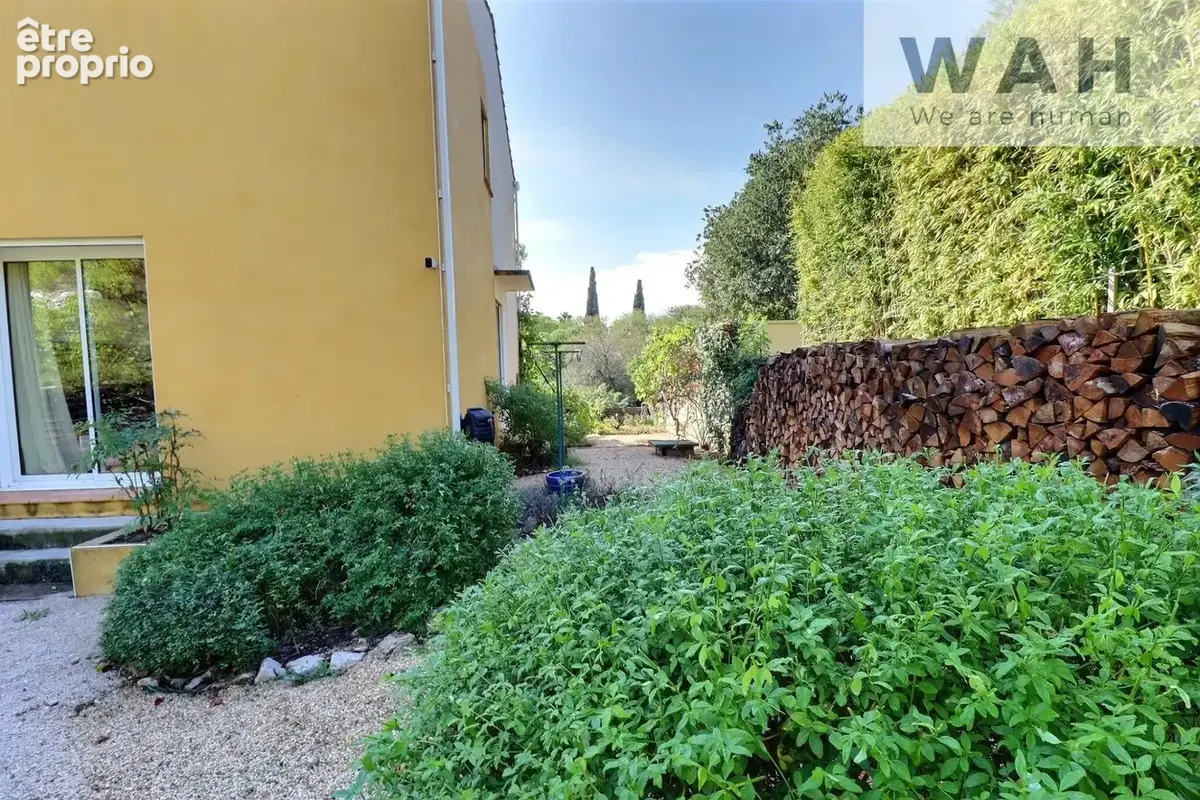 VILLA CONTEMPORAINE 5 PIECES de 150m2 sur 724m2 de terrain V - photo 23