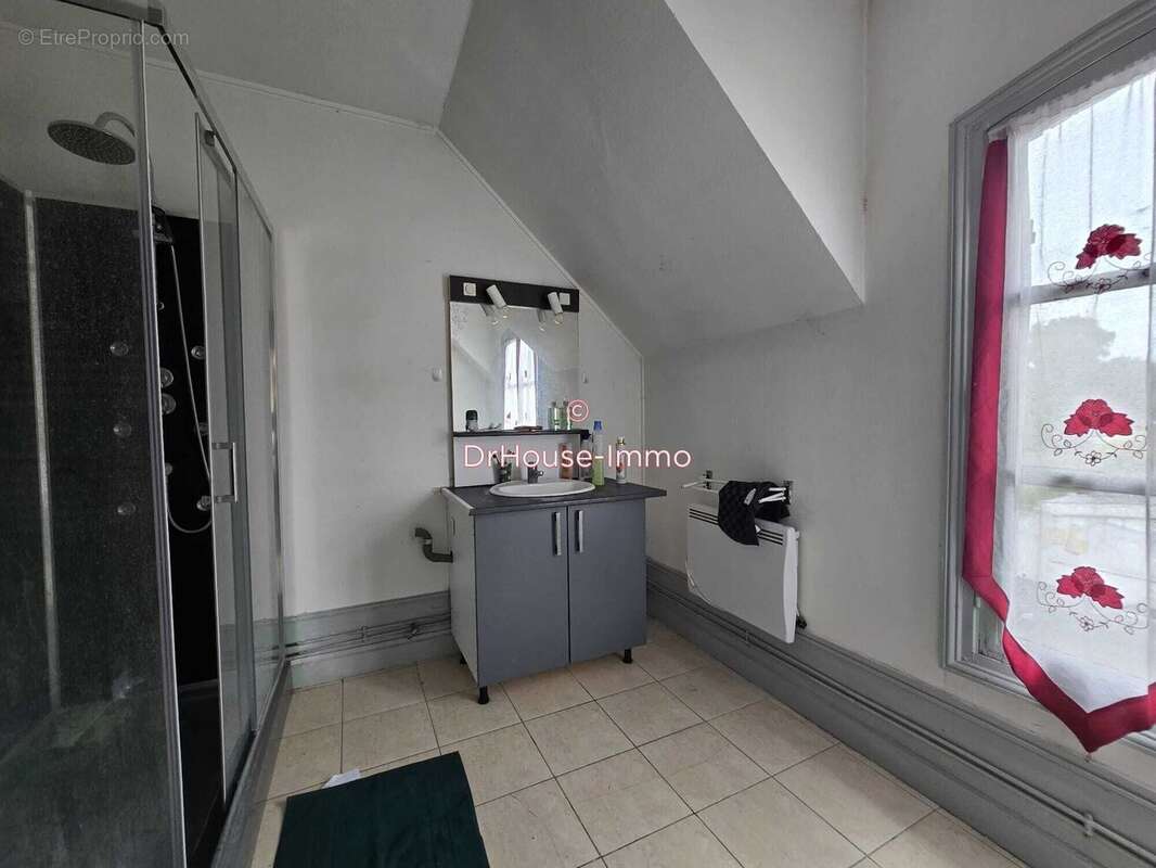Appartement à ROYE
