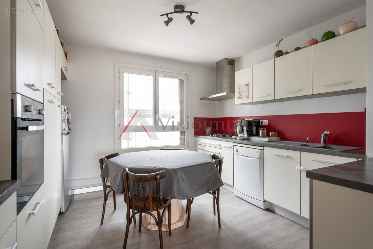 Appartement à SASSENAGE