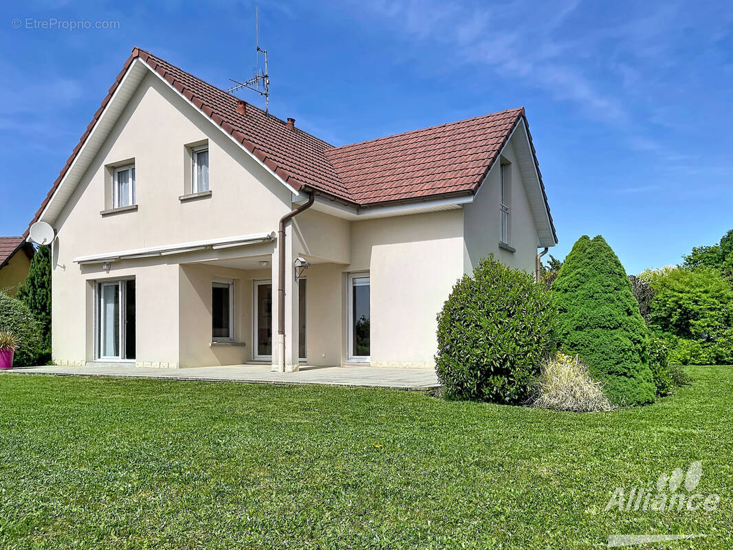Maison à VANDONCOURT