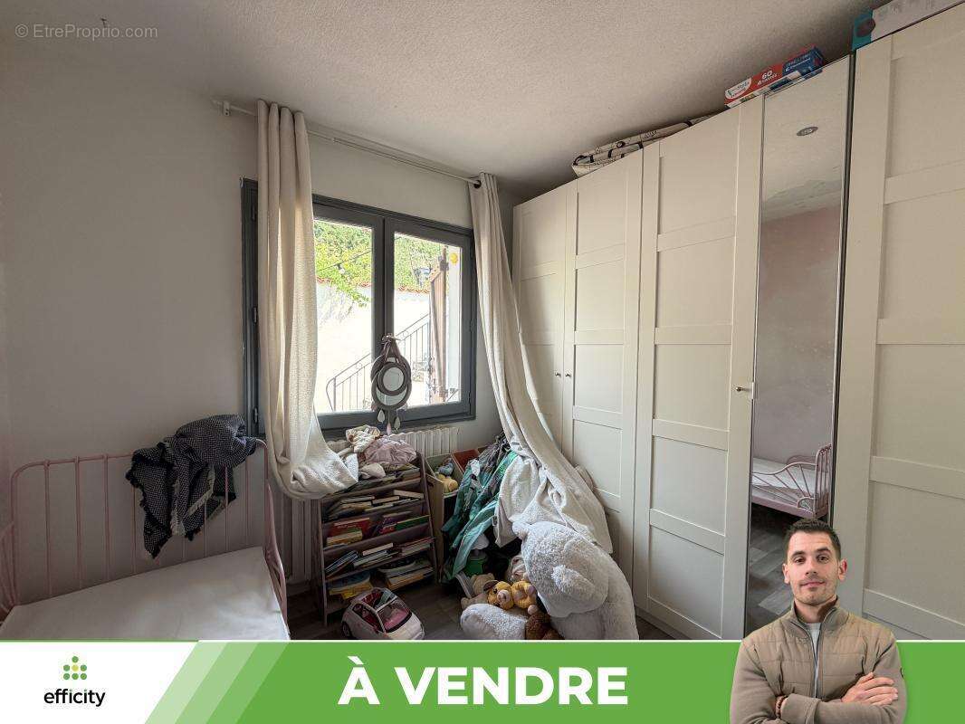 Maison 169 m² à Migne-Auxances  - photo 8