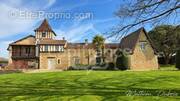 Maison à VEYRINES-DE-VERGT
