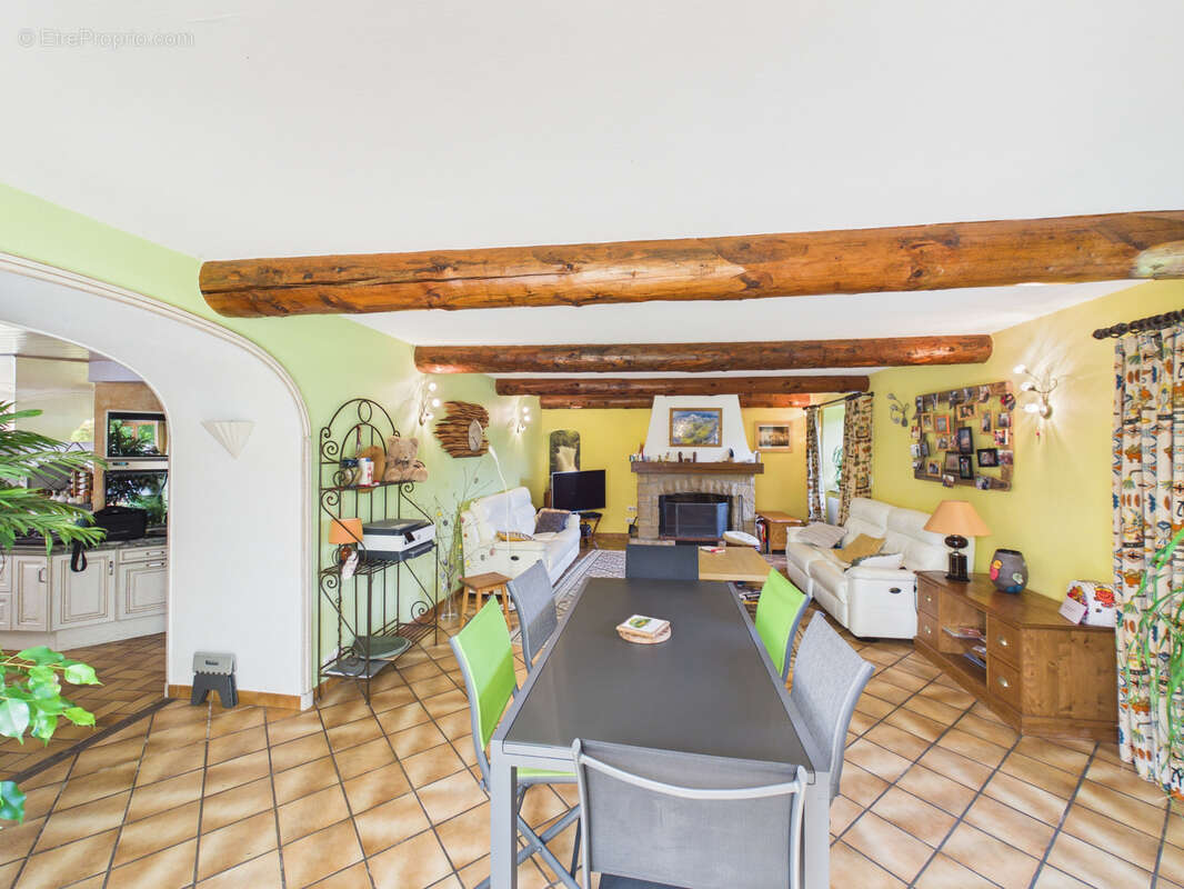 Maison à AIX-LES-BAINS