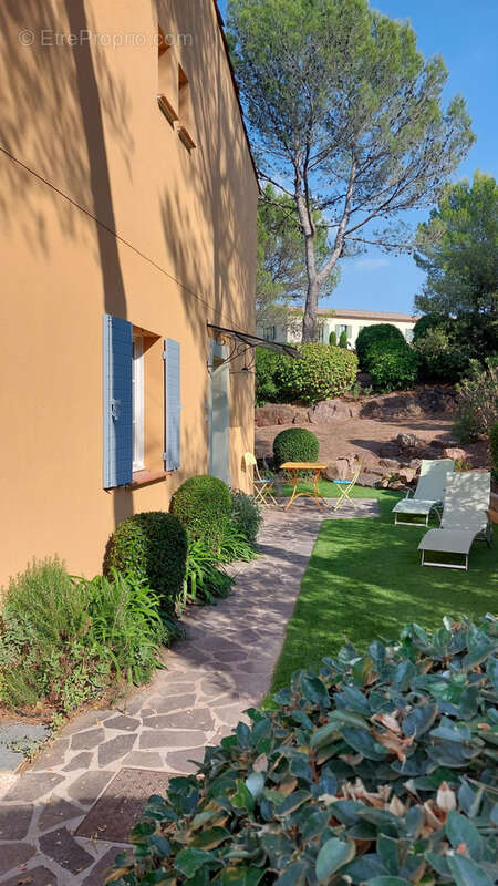 Maison à LA MOTTE