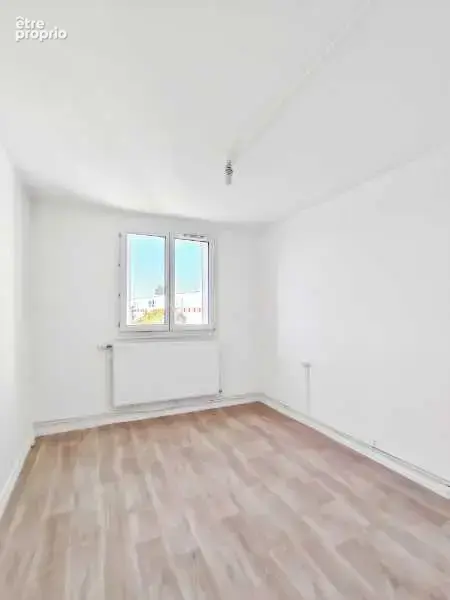 Appartement 75 m² à Bethoncourt  - photo 5