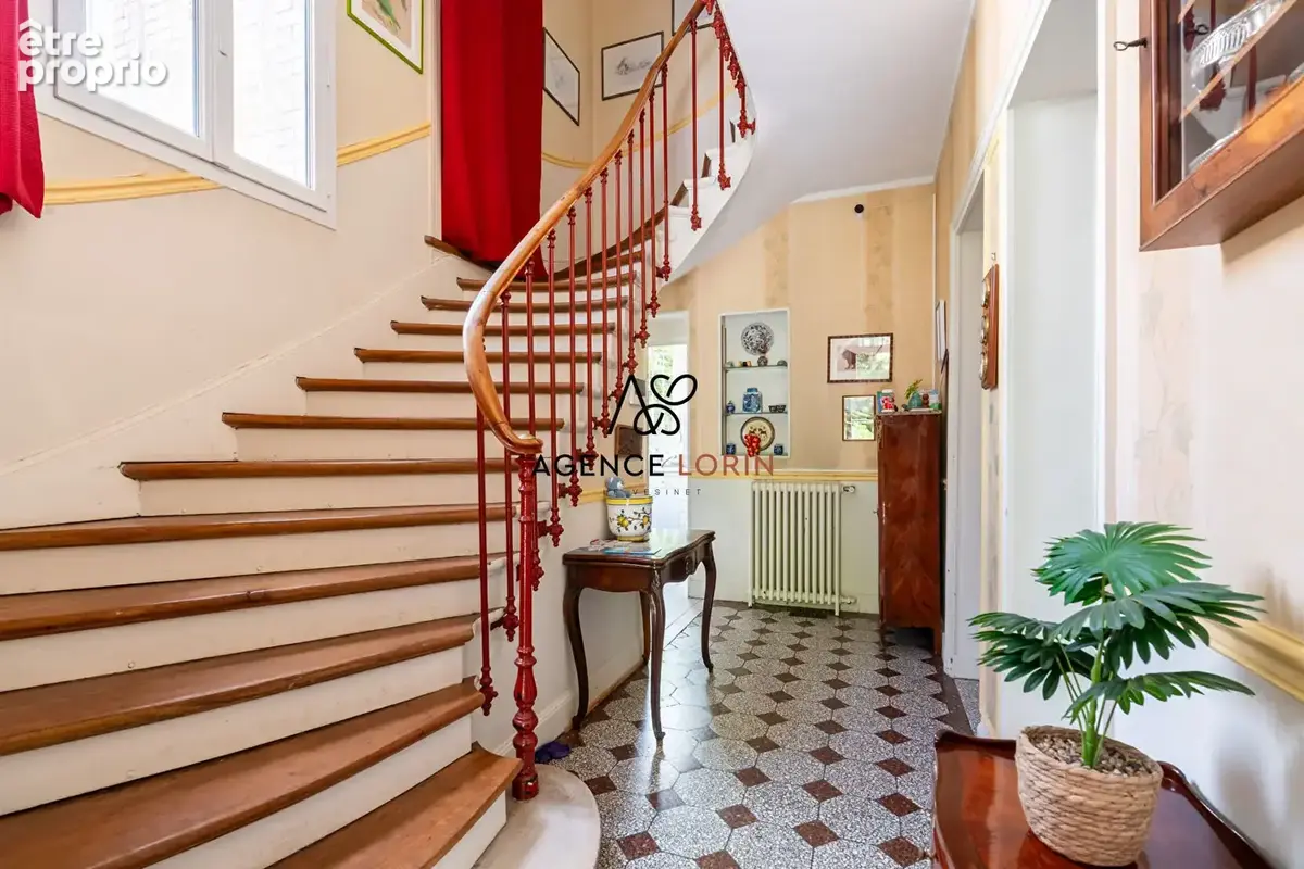 Maison Le Vésinet - 186  m² - 8 pièces - photo 9