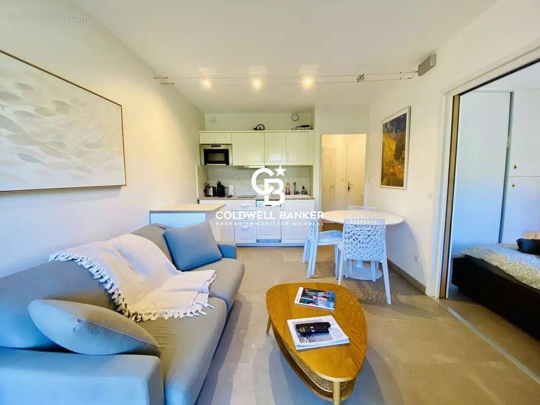 Appartement à GASSIN